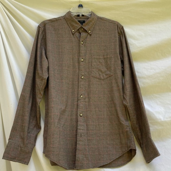 J Crew black label button down shirt, size medium